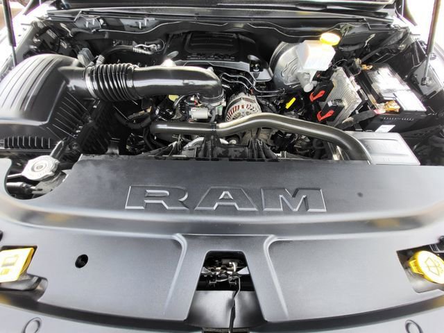 Used 2020 RAM 1500 Big Horn AWD/4WD image 11