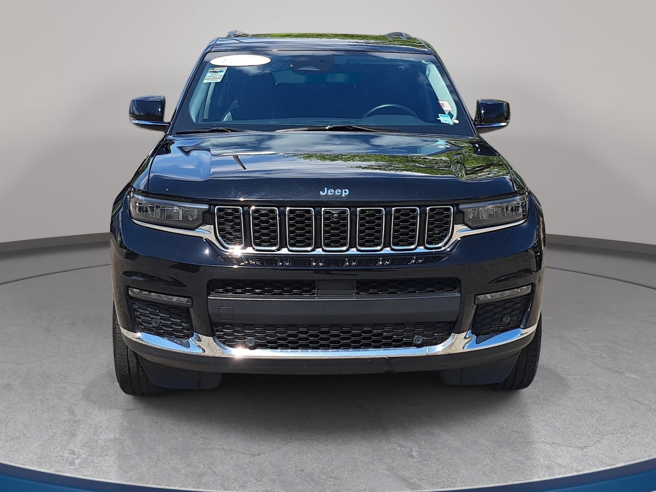 Used 2022 Jeep Grand Cherokee L Limited w/ Luxury Tech Group II AWD/4WD image 2