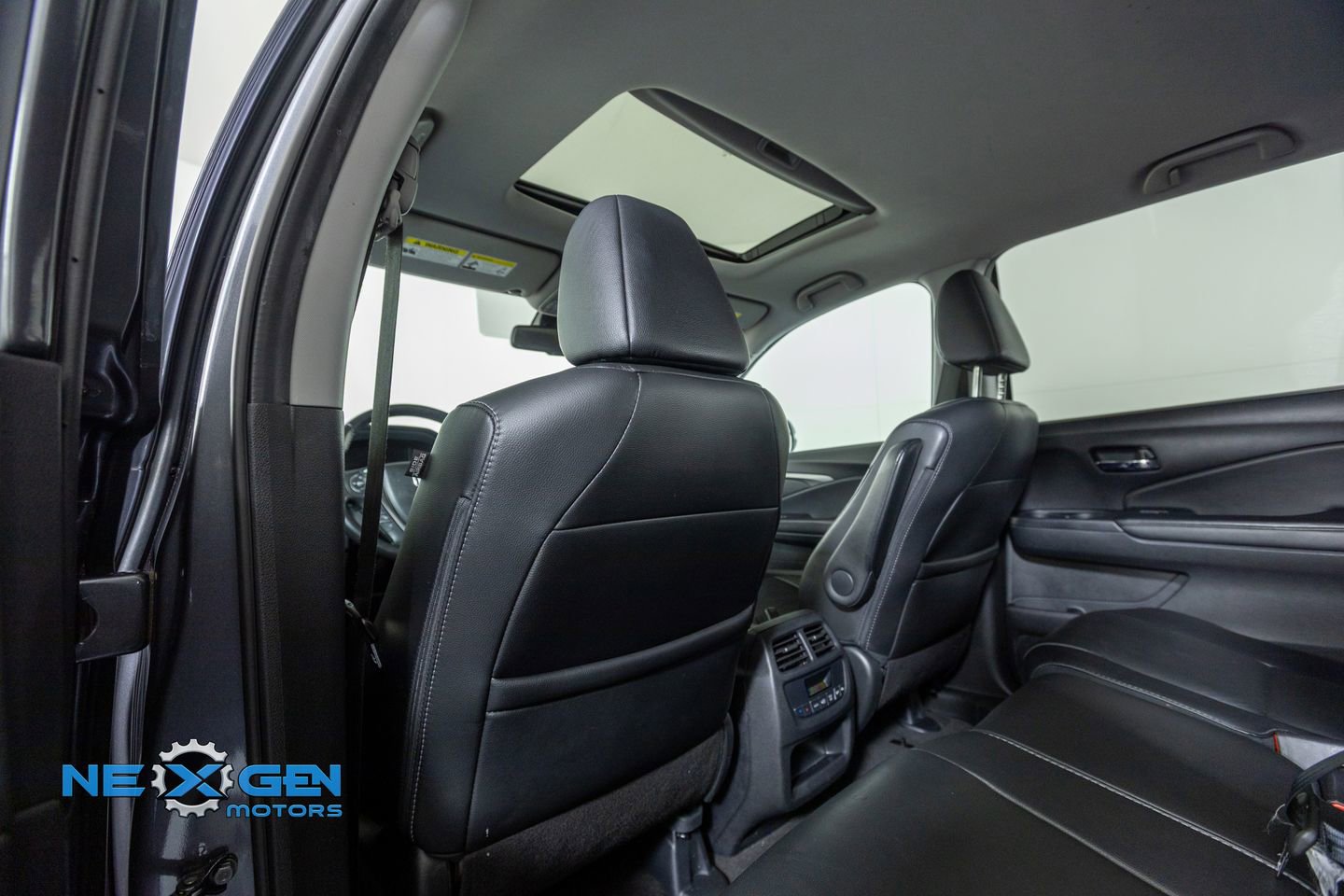 Used 2018 Honda Pilot EX-L image 23