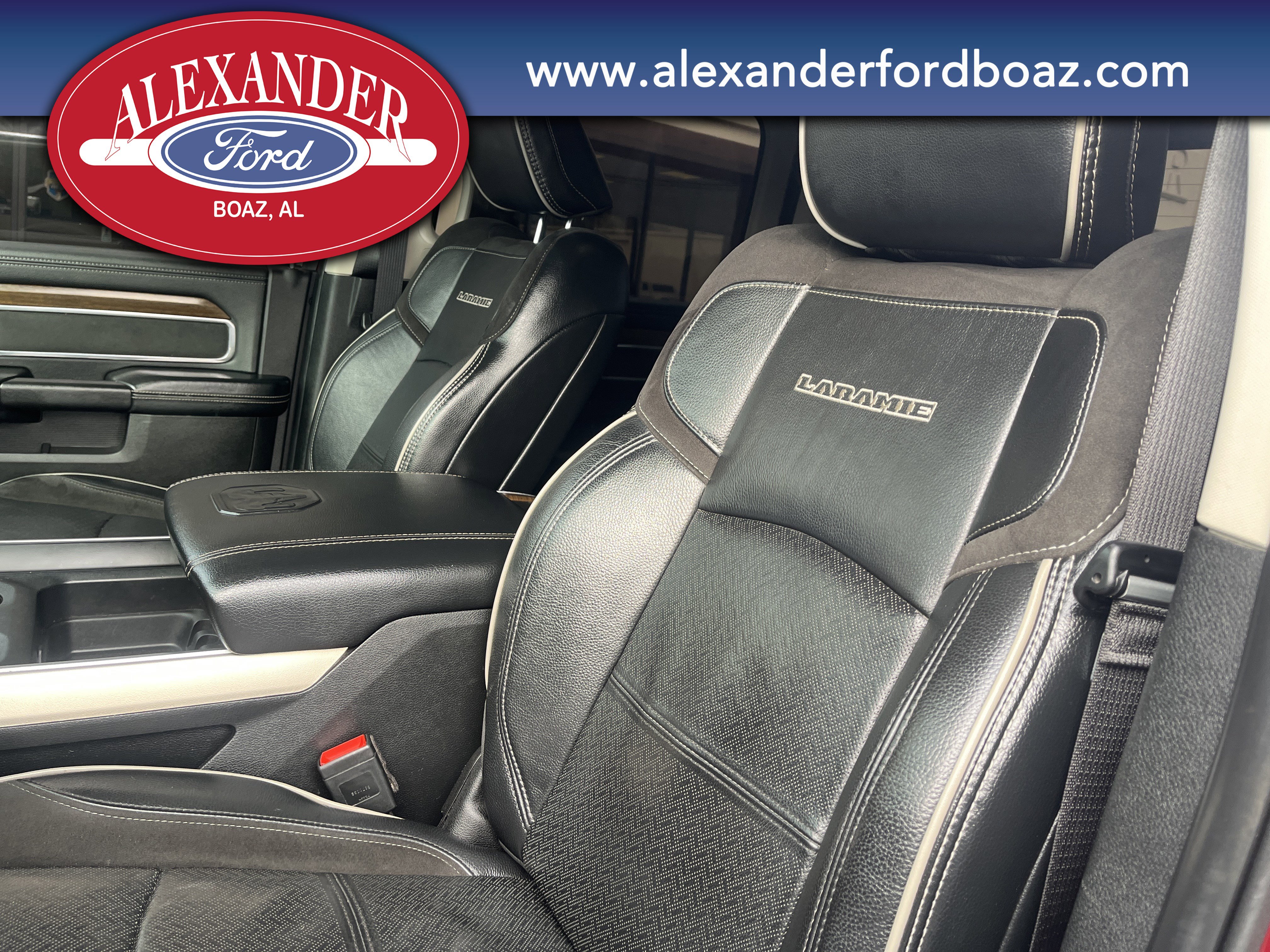 Used 2023 RAM 2500 Laramie image 15