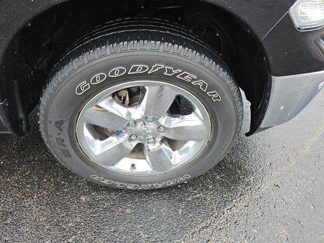 Used 2018 RAM 1500 Big Horn image 9