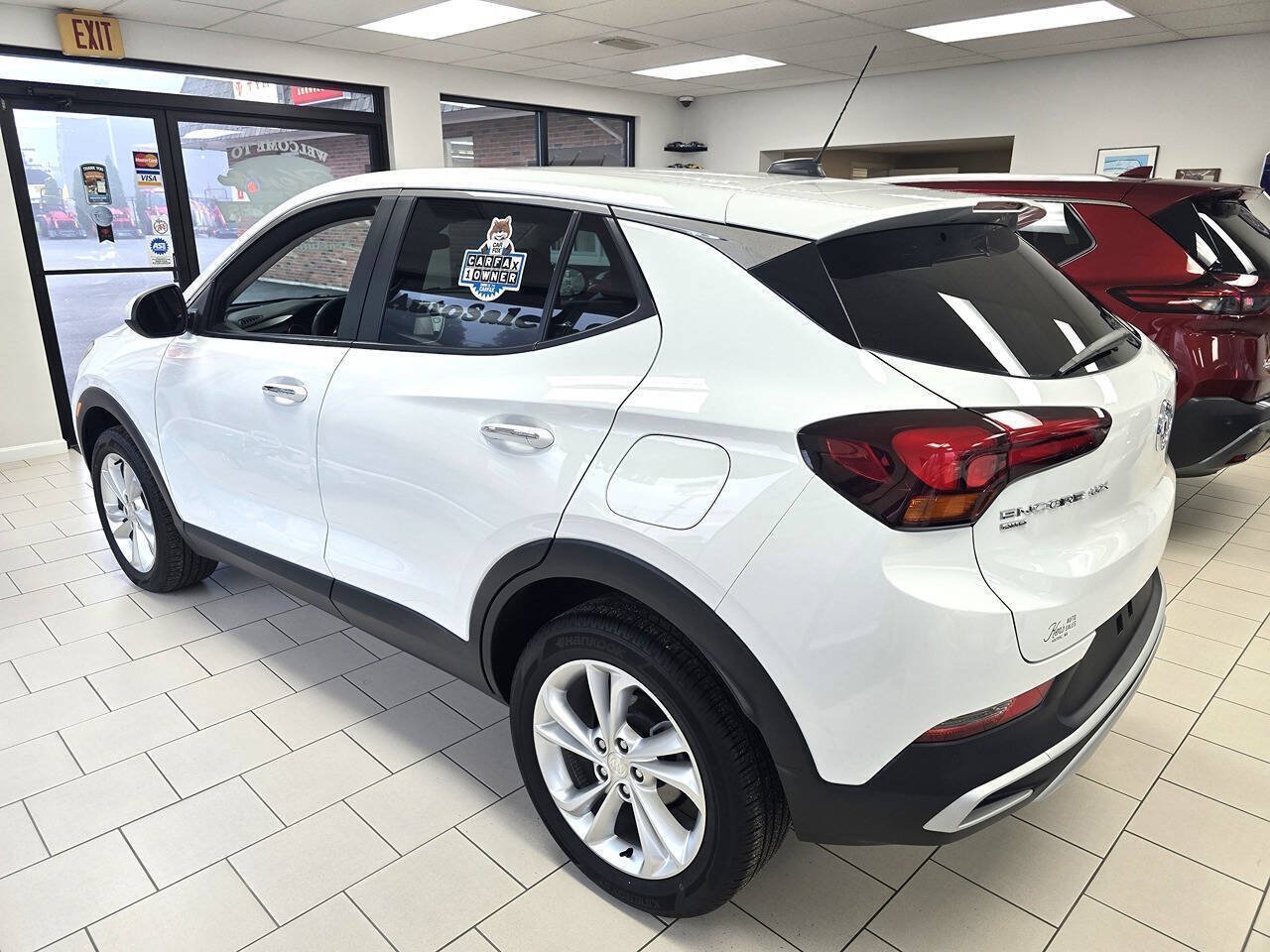 Used 2023 Buick Encore GX Preferred w/ Cold Weather Comfort Package AWD/4WD image 8