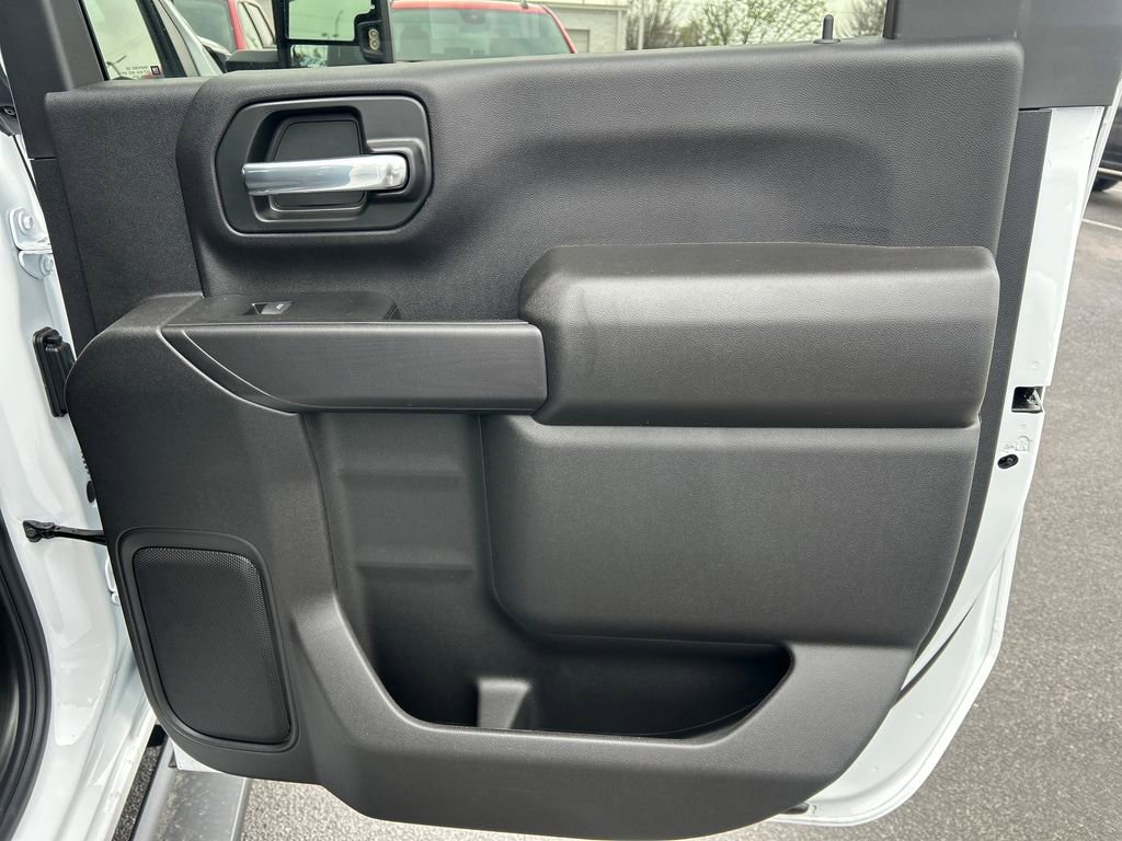 New 2026 GMC Sierra 2500 4x4 Crew Cab Pro w/ 1SA Pro Safety Plus Package image 31