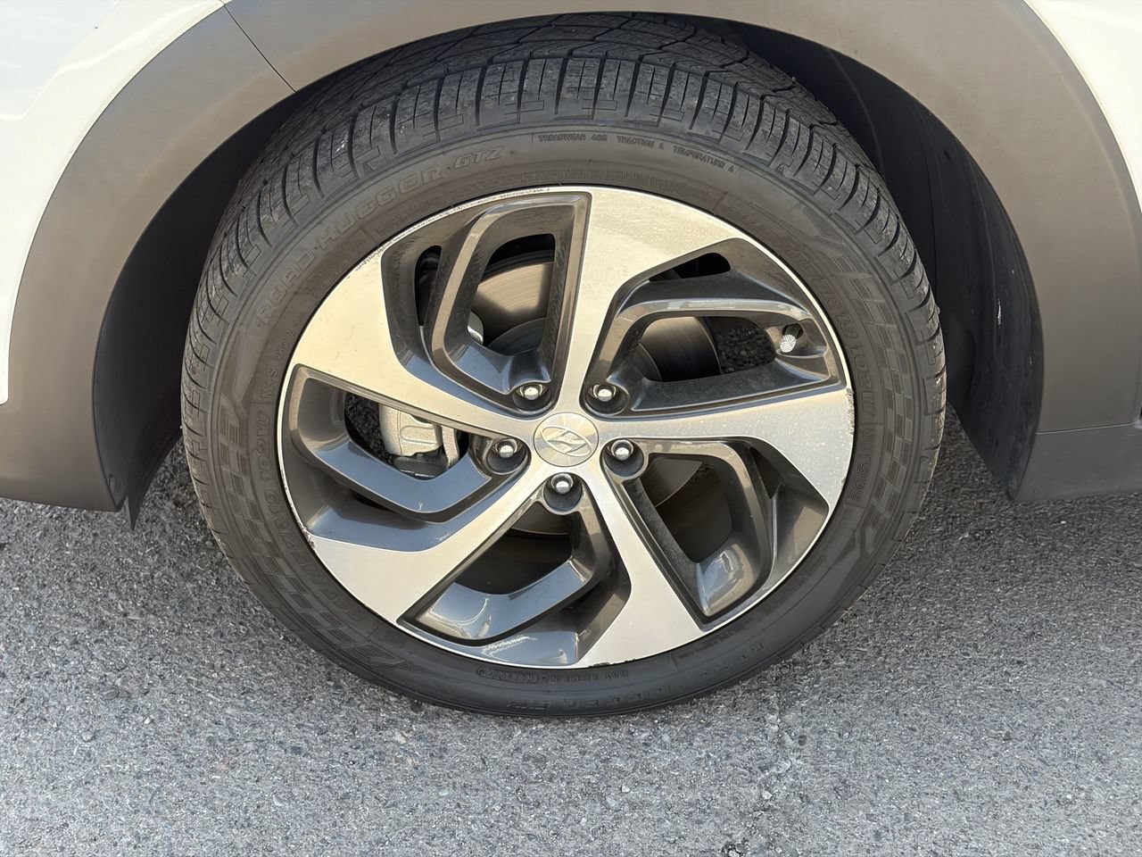 Used 2018 Hyundai Tucson Value w/ Cargo Package FWD image 5