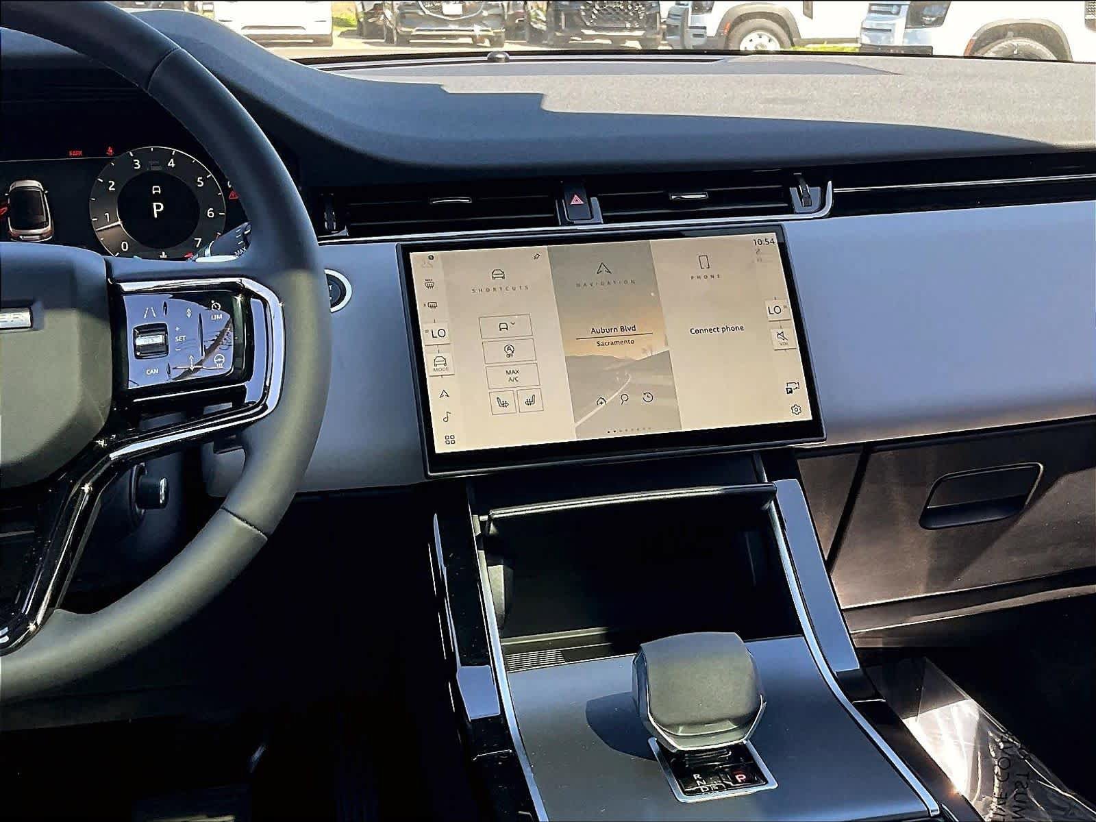 New 2026 Land Rover Range Rover Evoque S AWD/4WD image 9