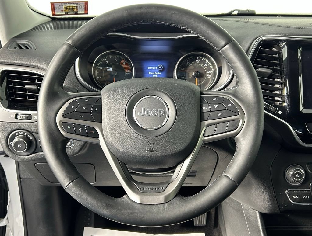Used 2019 Jeep Cherokee Limited AWD/4WD image 25