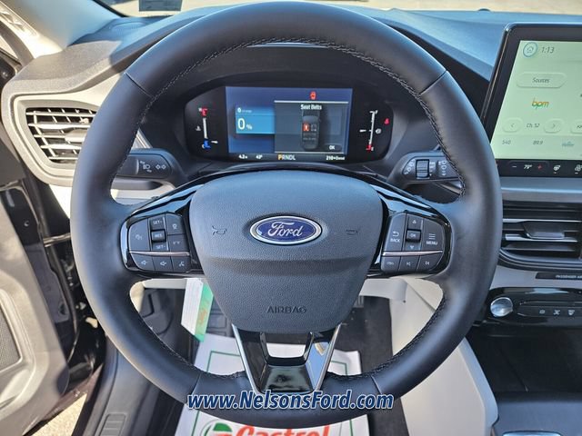 New 2026 Ford Escape SE FWD image 16