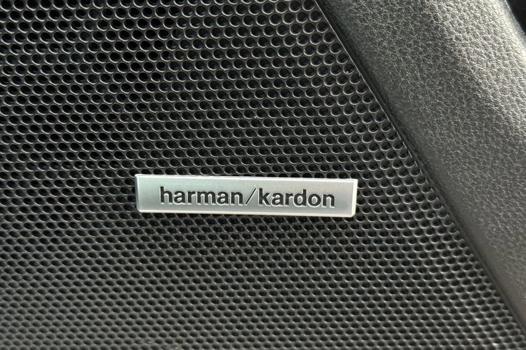 Used 2023 Subaru Impreza 2.0i Limited w/ Popular Package #3 image 20