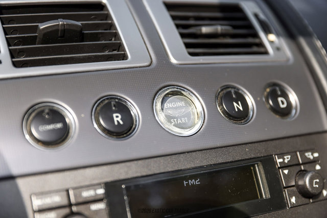 Used 2007 Aston Martin V8 Vantage Roadster RWD image 44