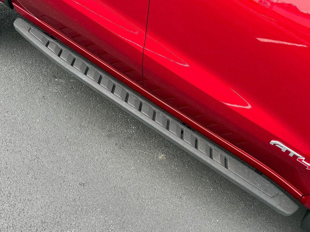 Used 2025 GMC Sierra 1500 AT4 w/ AT4 Premium Package image 16