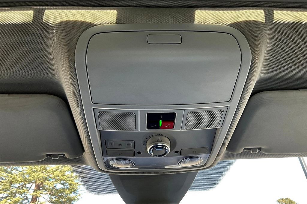 Used 2022 Volkswagen Passat 2.0T SE image 16