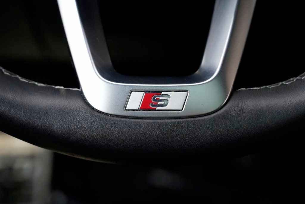 Used 2022 Audi SQ8 Prestige w/ Prestige Package image 49