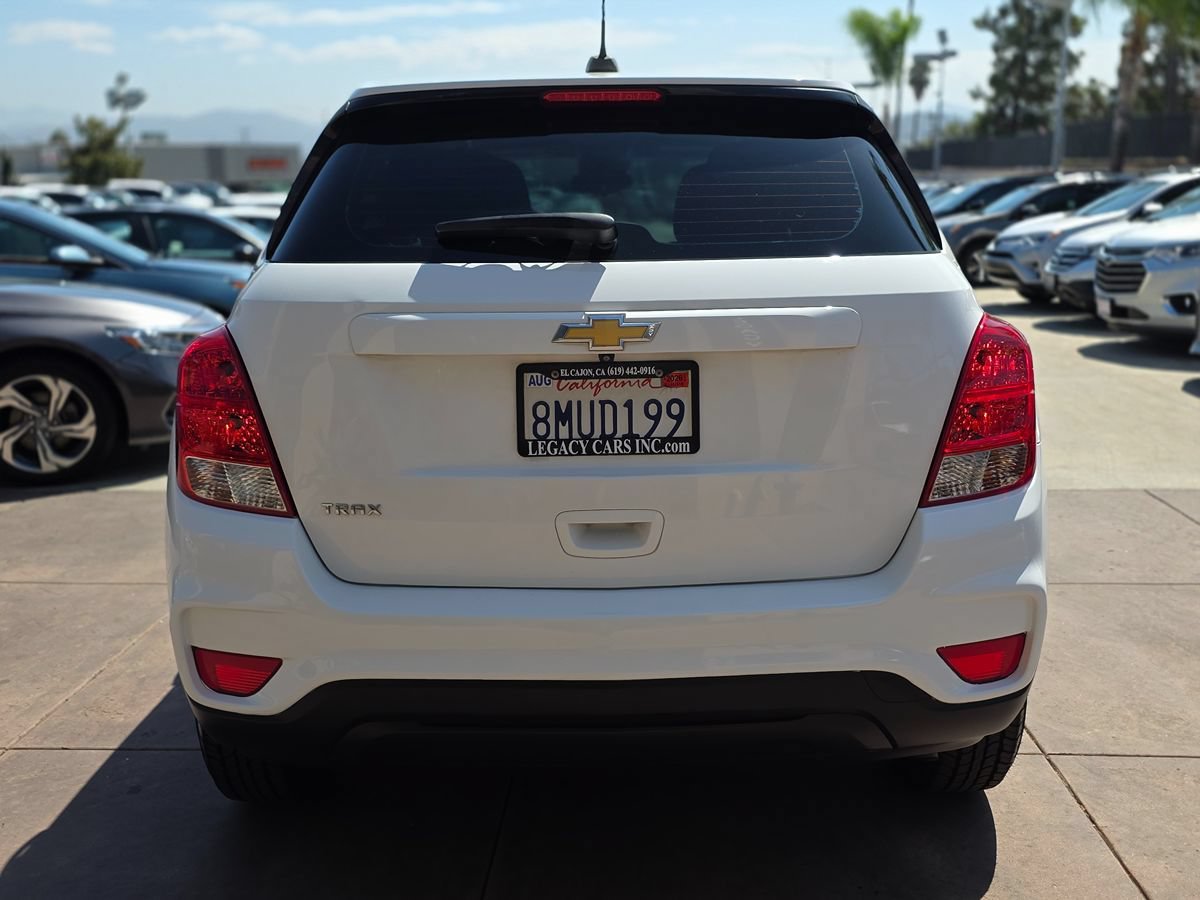 Used 2017 Chevrolet Trax LS FWD image 11