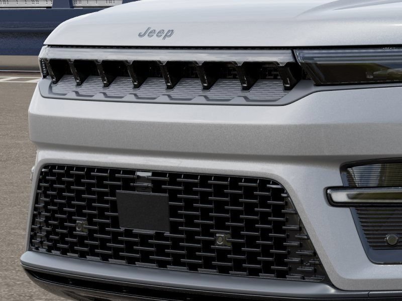 New 2026 Jeep Grand Wagoneer L Limited AWD/4WD image 11