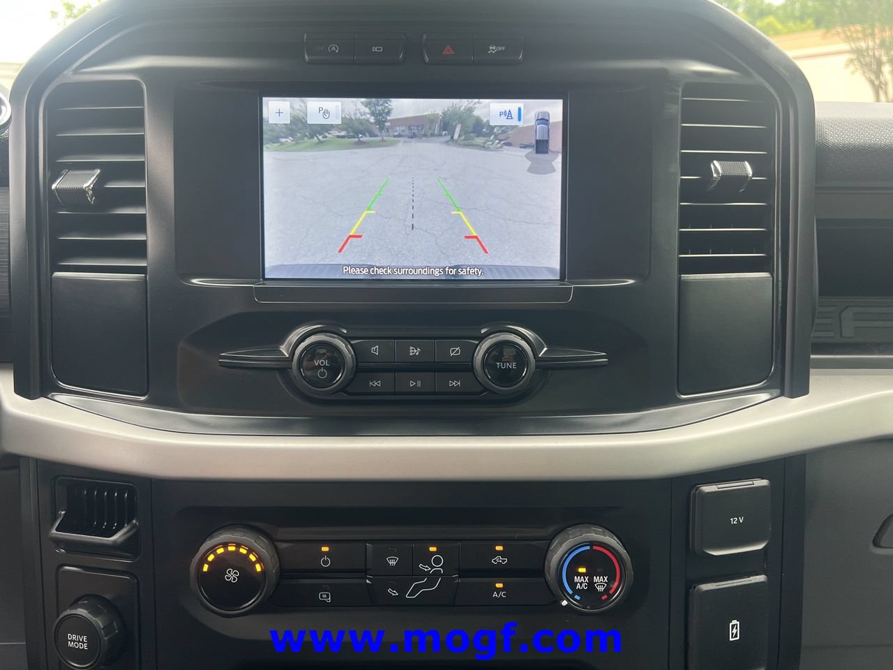 Used 2022 Ford F150 XL w/ Equipment Group 101A High RWD image 7