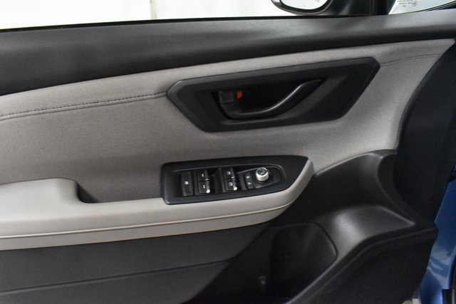 Used 2025 Subaru Forester Premium image 19