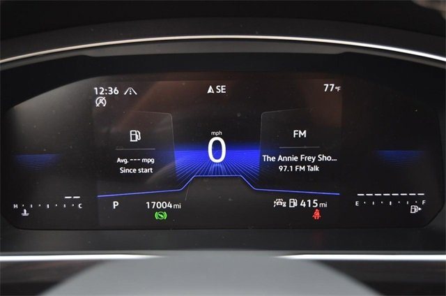 Certified 2024 Volkswagen Tiguan SE image 12