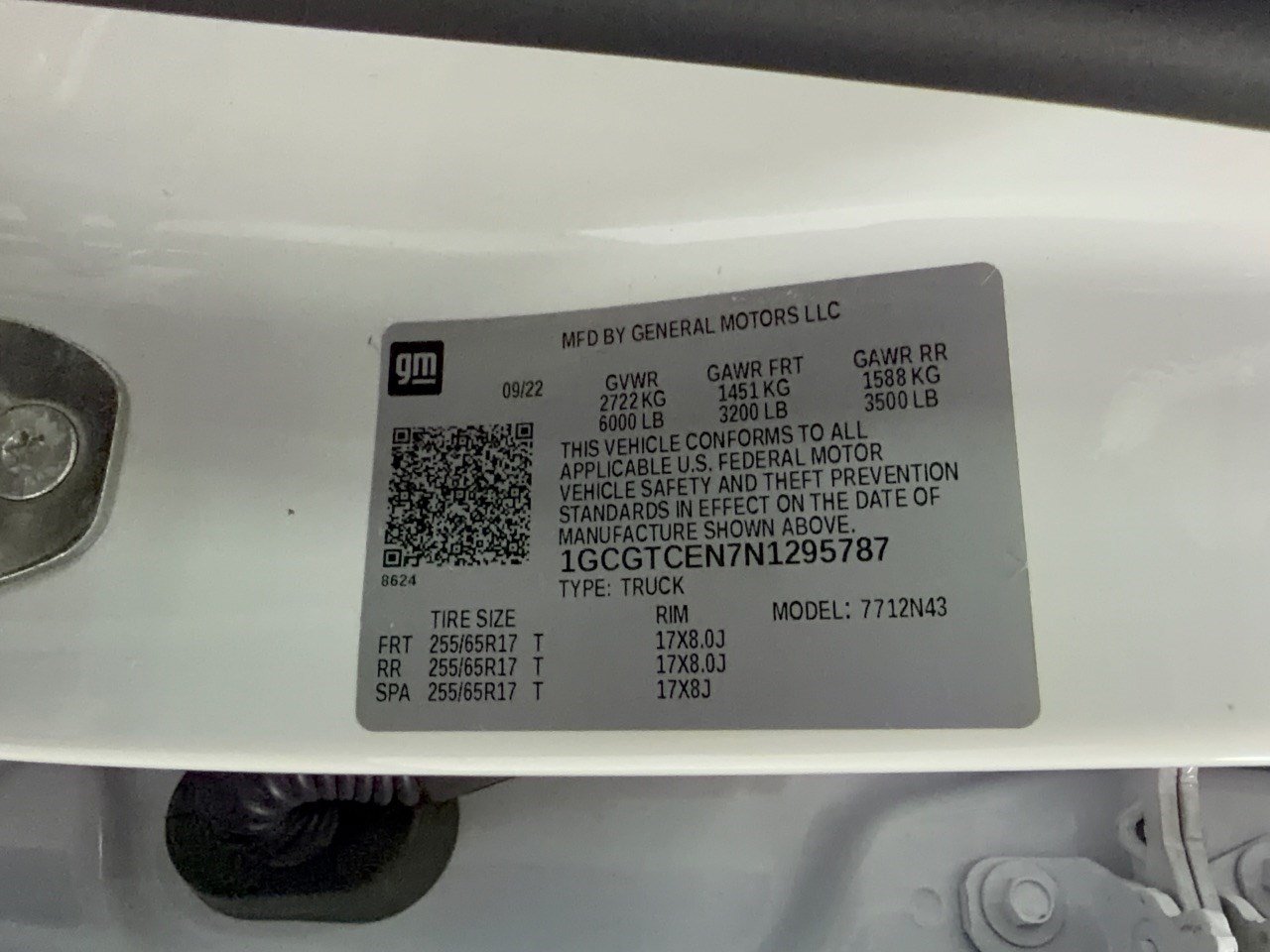 Used 2022 Chevrolet Colorado LT w/ Safety Package AWD/4WD image 31