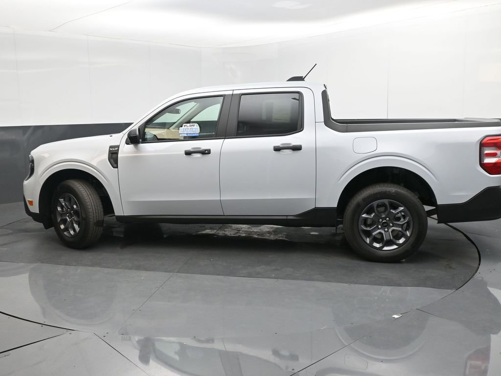 New 2026 Ford Maverick XLT w/ Equipment Group 301A image 3
