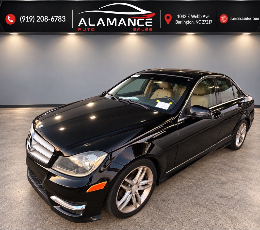 Used 2012 Mercedes-Benz C 300 4MATIC Sedan image 22