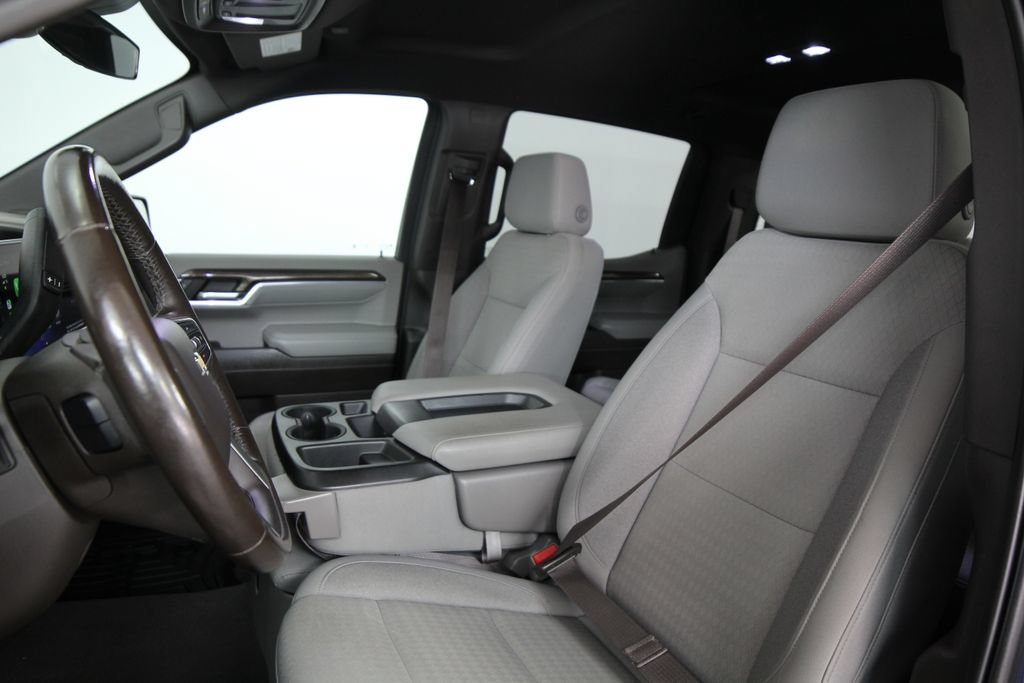 Used 2023 Chevrolet Silverado 1500 LT AWD/4WD image 41
