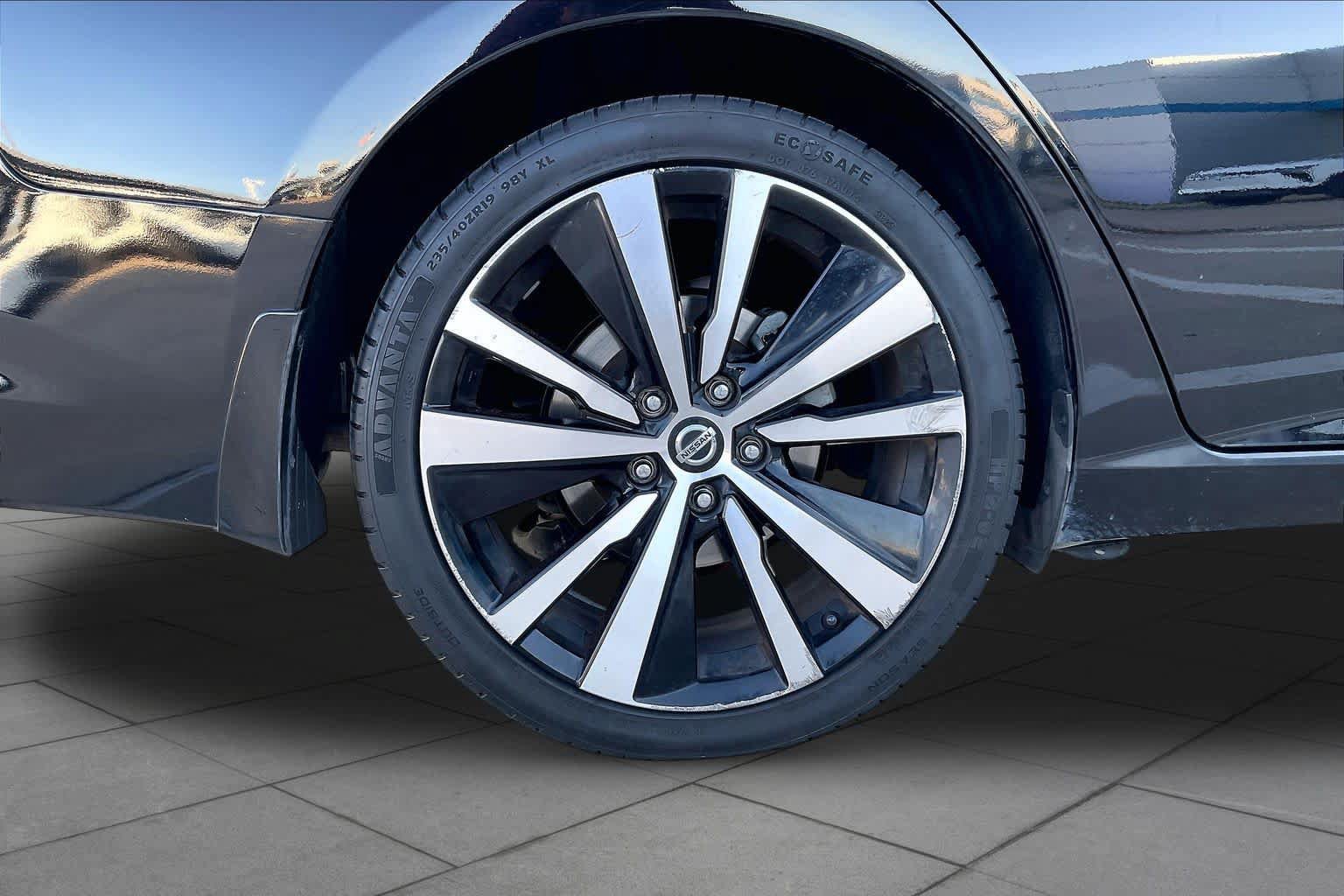 Used 2020 Nissan Altima 2.5 SR FWD image 10