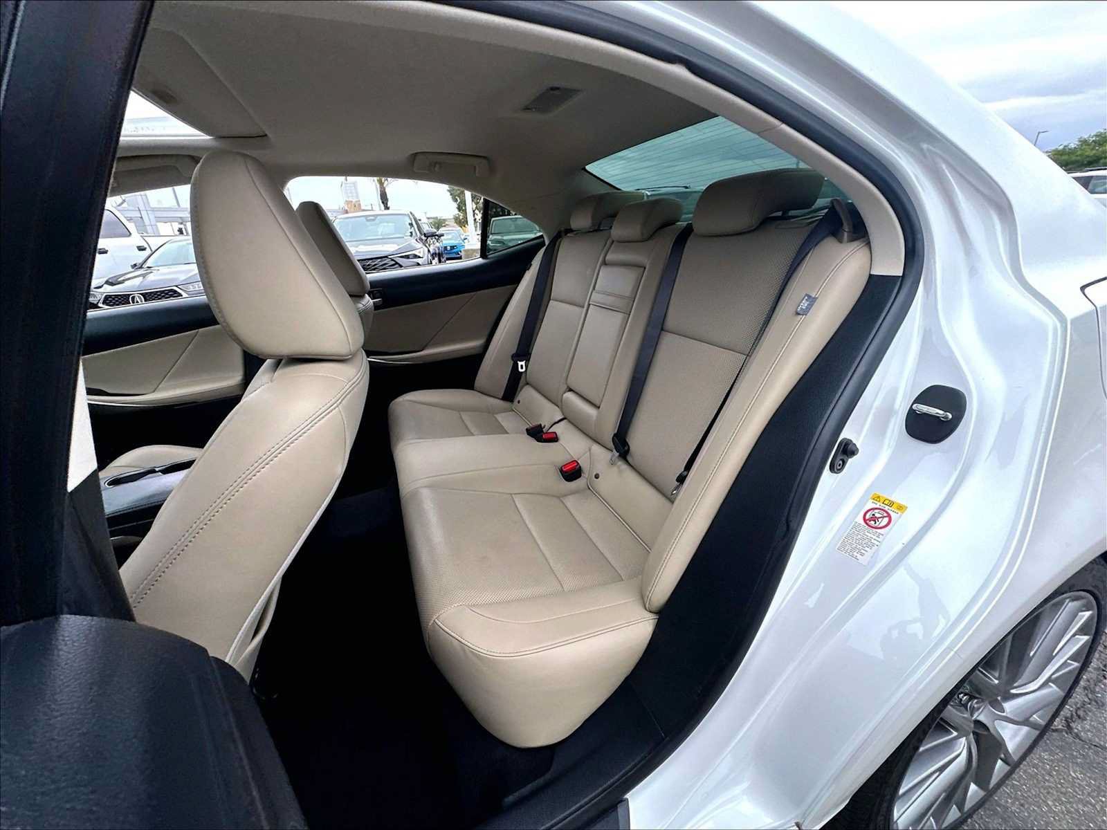 Used 2017 Lexus IS 200t RWD image 28