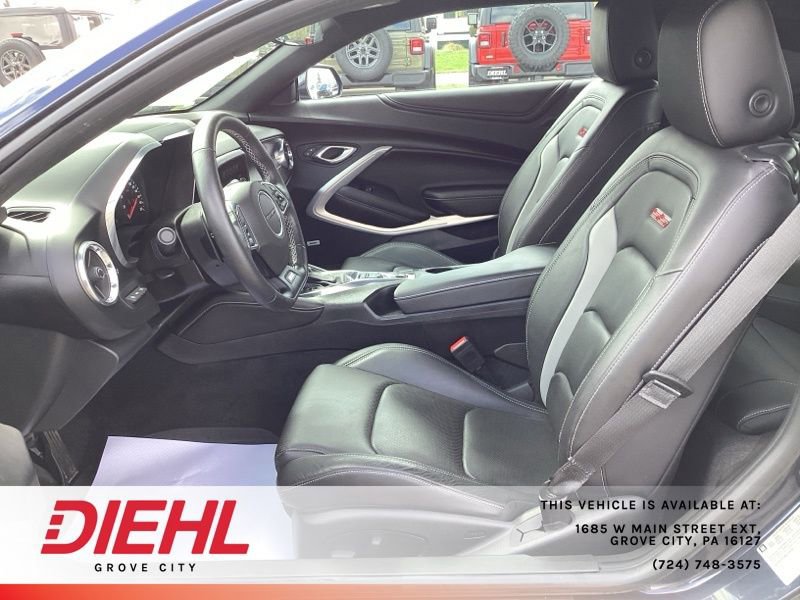 Used 2016 Chevrolet Camaro SS RWD image 17