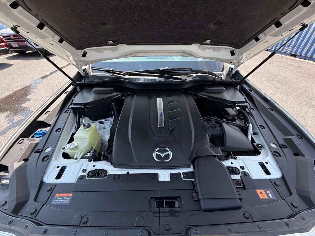 Used 2024 MAZDA CX-90 Plug-In Hybrid w/ Preferred AWD/4WD image 29