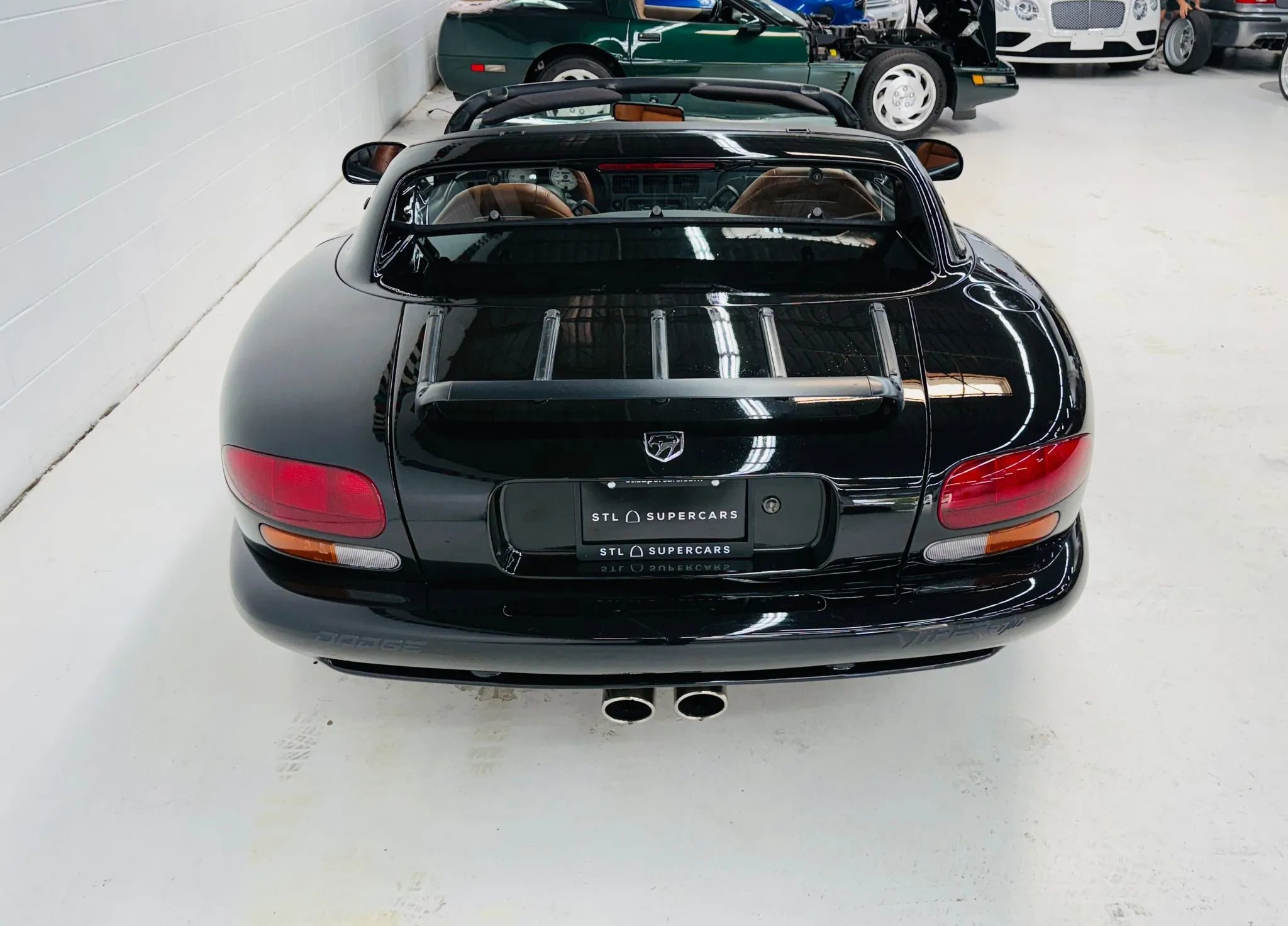 Used 2000 Dodge Viper RT/10 image 32