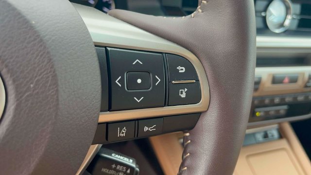 Used 2018 Lexus ES 350 w/ Navigation System Package FWD image 23