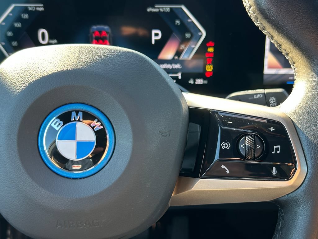 Used 2024 BMW iX xDrive50 AWD/4WD image 20