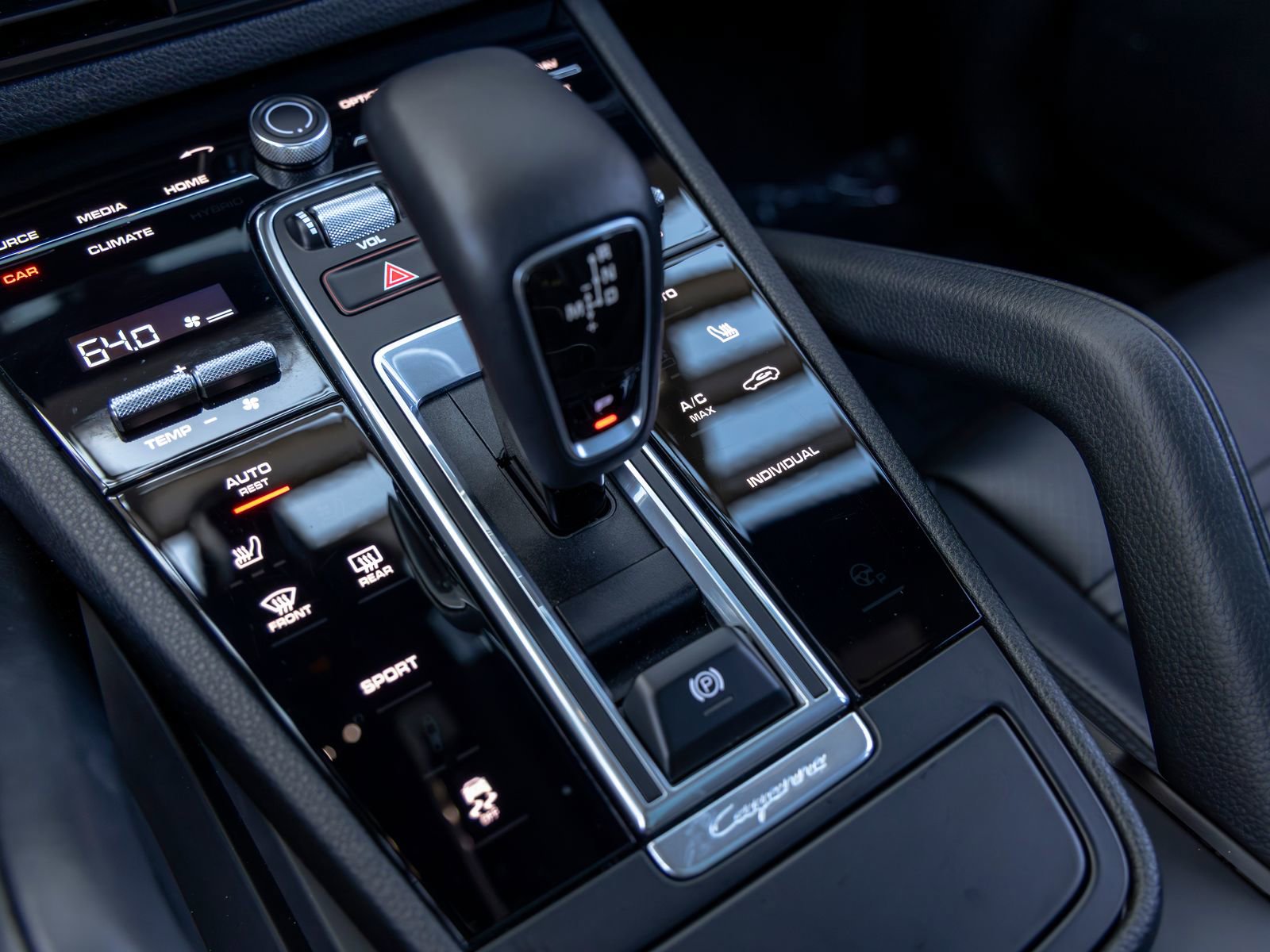 Certified 2021 Porsche Cayenne AWD/4WD image 42