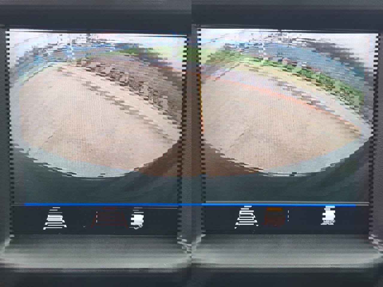 Used 2020 Chevrolet Silverado 1500 Custom w/ Custom Value Package image 17