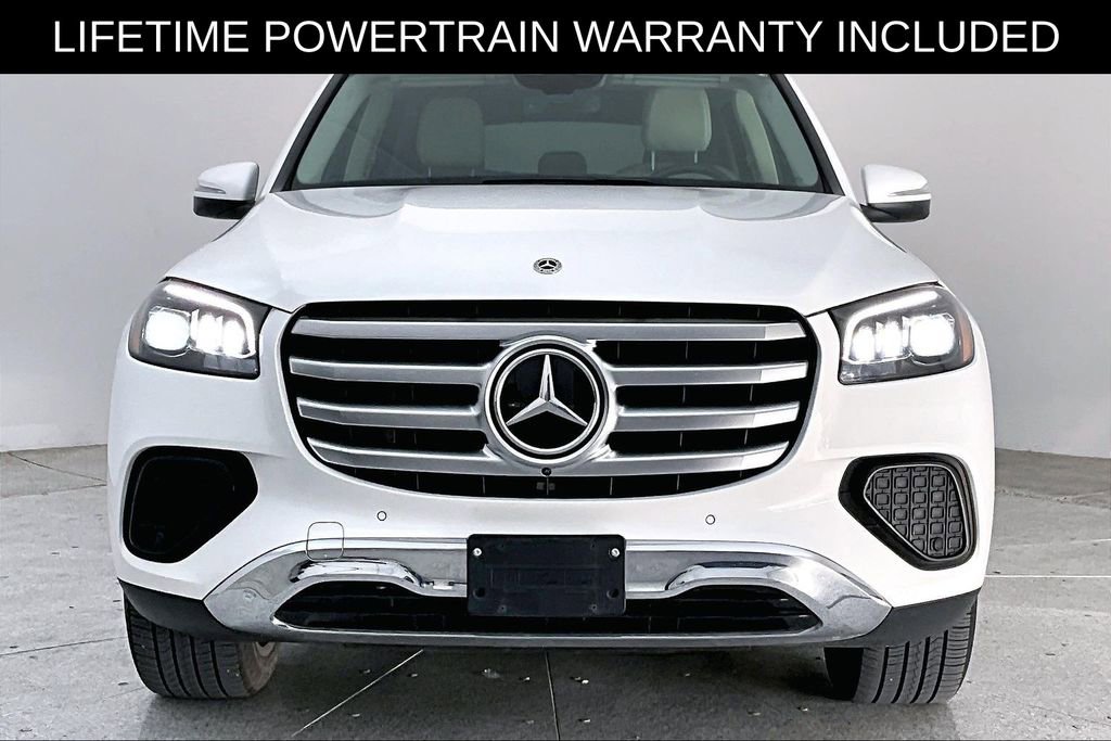 Used 2025 Mercedes-Benz GLS 450 4MATIC image 5