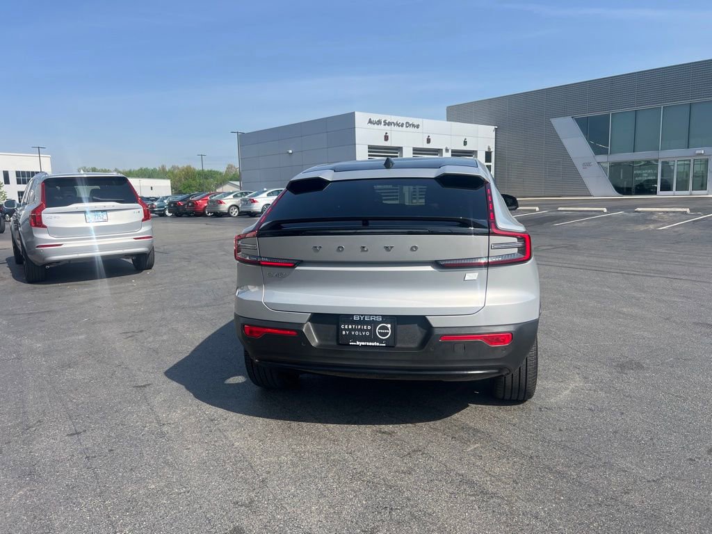 Used 2023 Volvo C40 P8 Recharge Ultimate AWD/4WD image 3