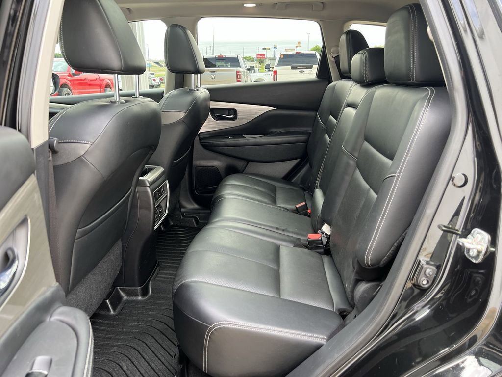 Used 2017 Nissan Murano Platinum w/ Platinum Technology Package FWD image 23