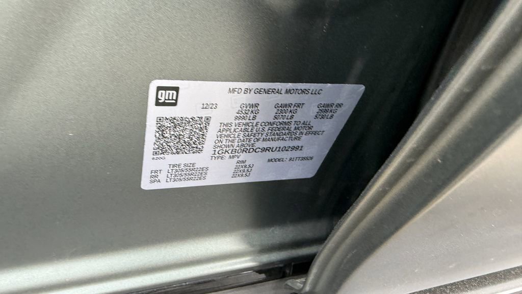 Used 2024 GMC Hummer EV 3X w/ LPO, Illumination Package image 6