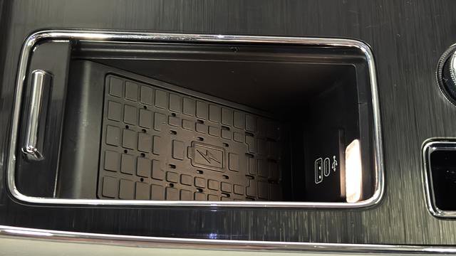 Used 2025 Lincoln Aviator AWD image 17