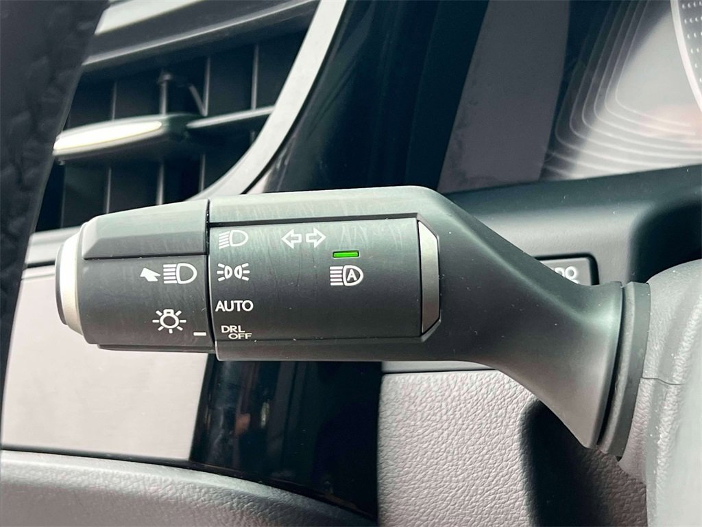 Certified 2023 Lexus ES 350 w/ Premium Package image 22