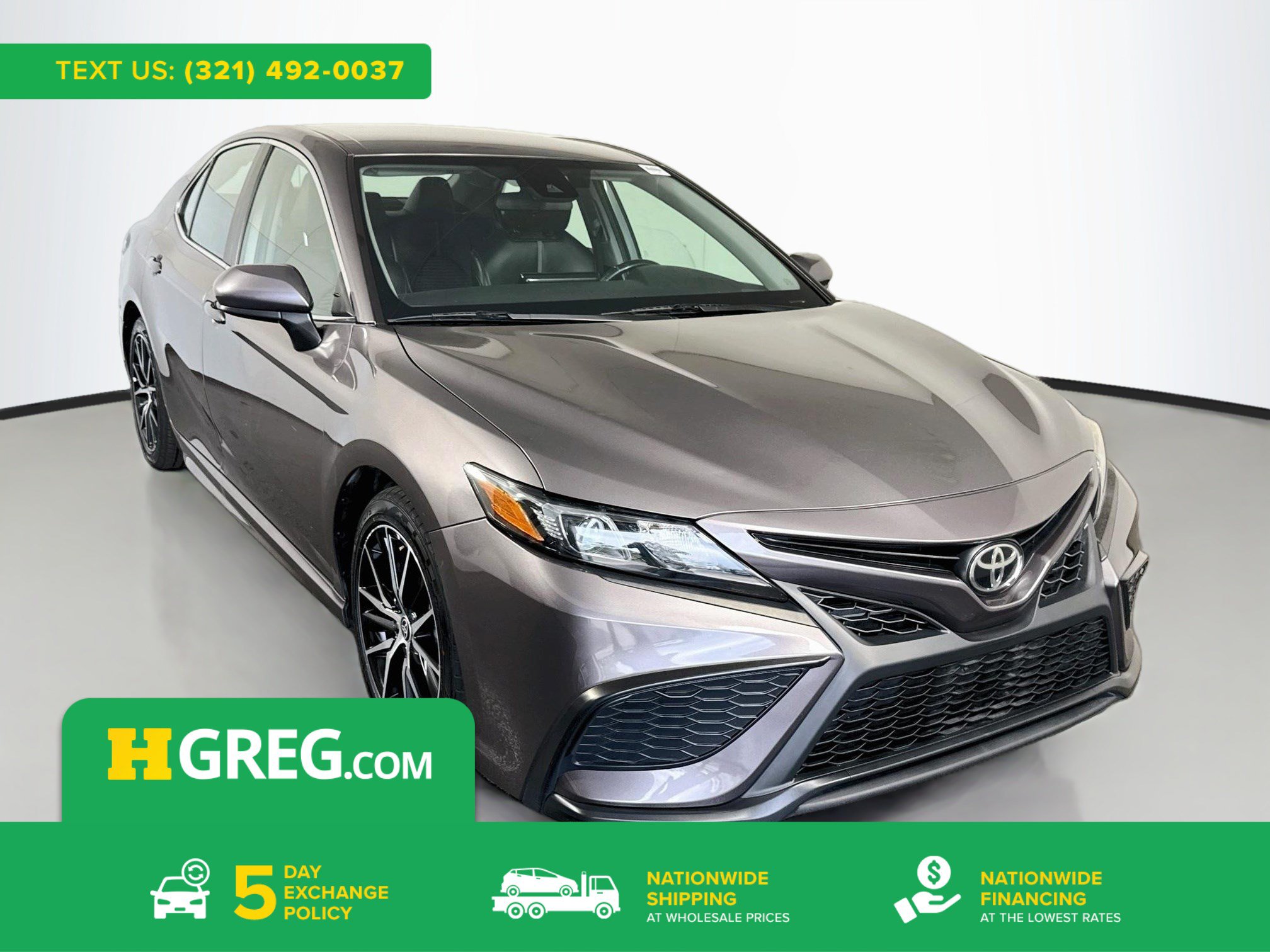Used 2021 Toyota Camry SE w/ Carpet Mat Package (TMS) FWD image 1