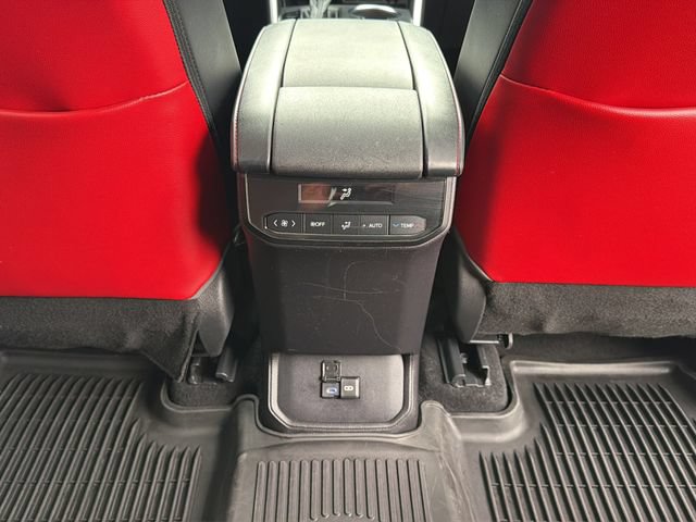 Used 2022 Toyota Highlander XSE AWD/4WD image 32