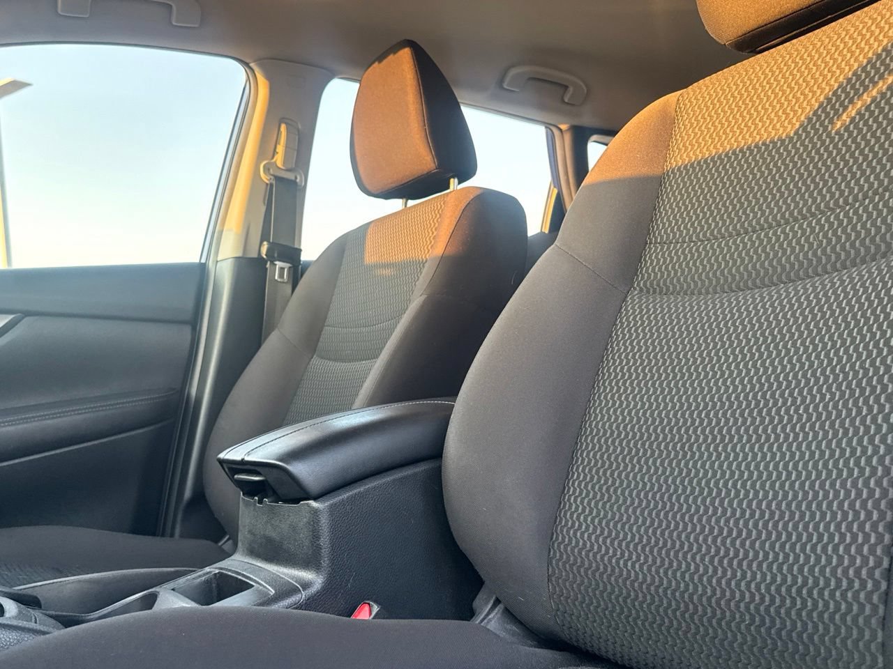 Used 2020 Nissan Rogue Sport S FWD image 44