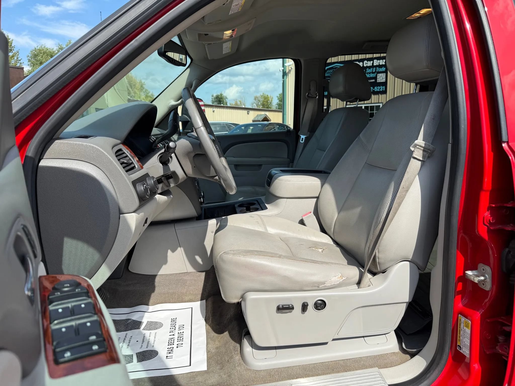 Used 2014 Chevrolet Silverado 2500 LTZ w/ LTZ Plus Package AWD/4WD image 30