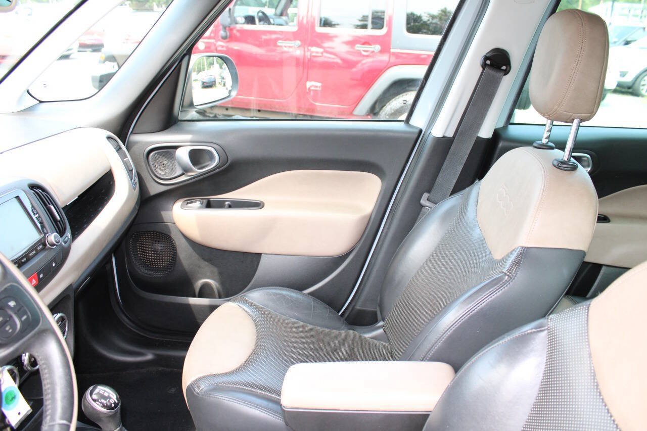 Used 2014 FIAT 500L Lounge FWD image 14