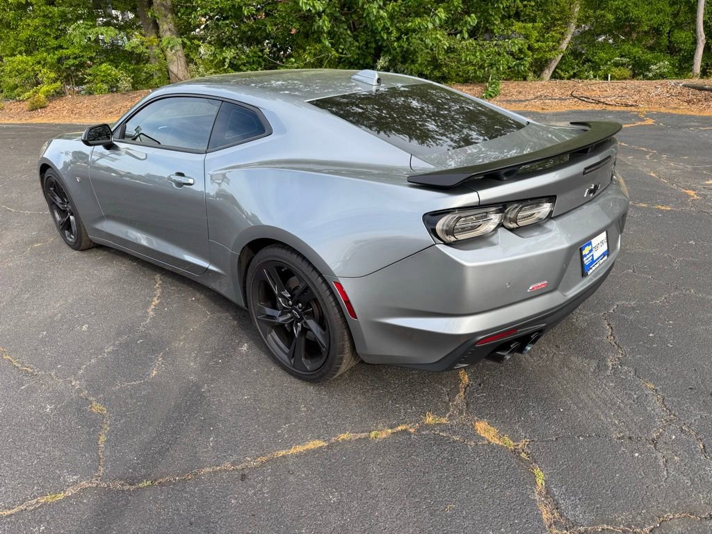Used 2023 Chevrolet Camaro SS RWD image 4