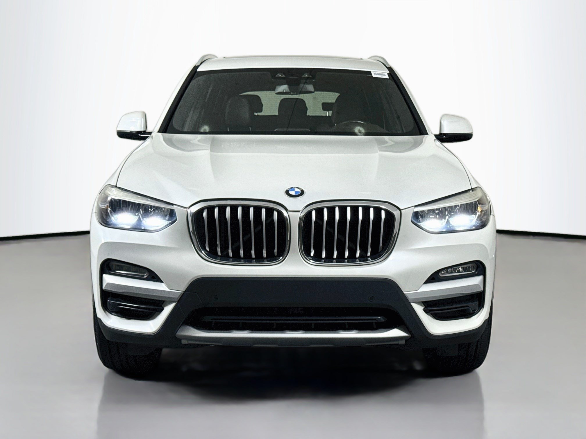 Used 2019 BMW X3 sDrive30i RWD image 2