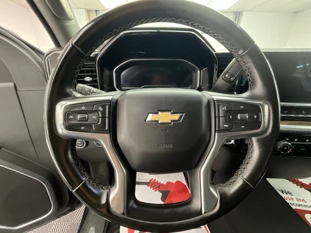 Used 2024 Chevrolet Silverado 2500 LT AWD/4WD image 8