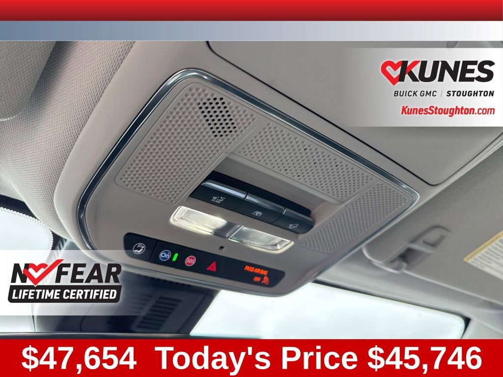 New 2026 GMC Terrain Denali w/ LPO, Black Badging Package AWD/4WD image 40