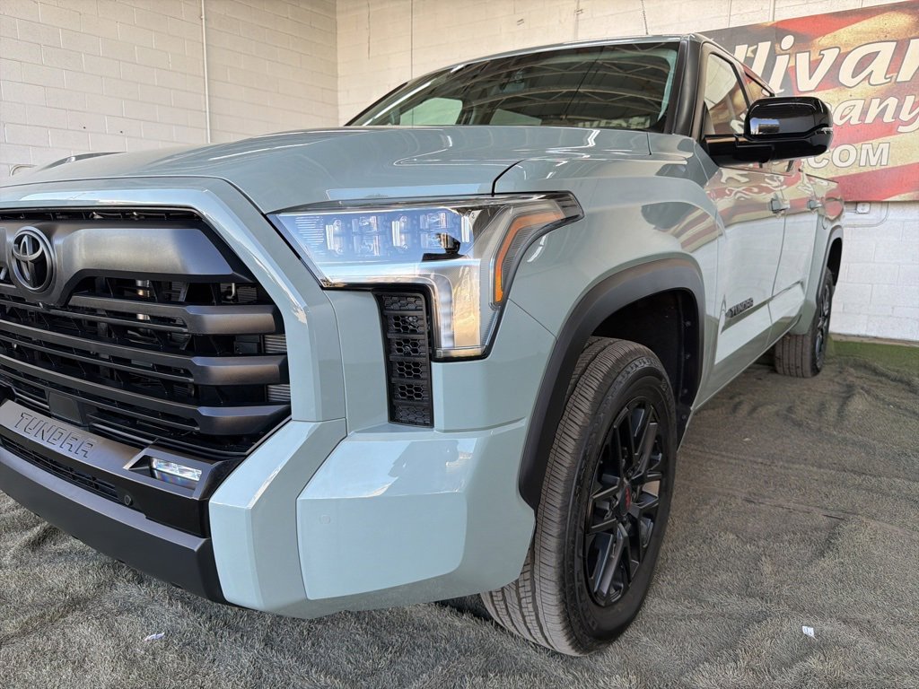 Used 2024 Toyota Tundra Limited image 6